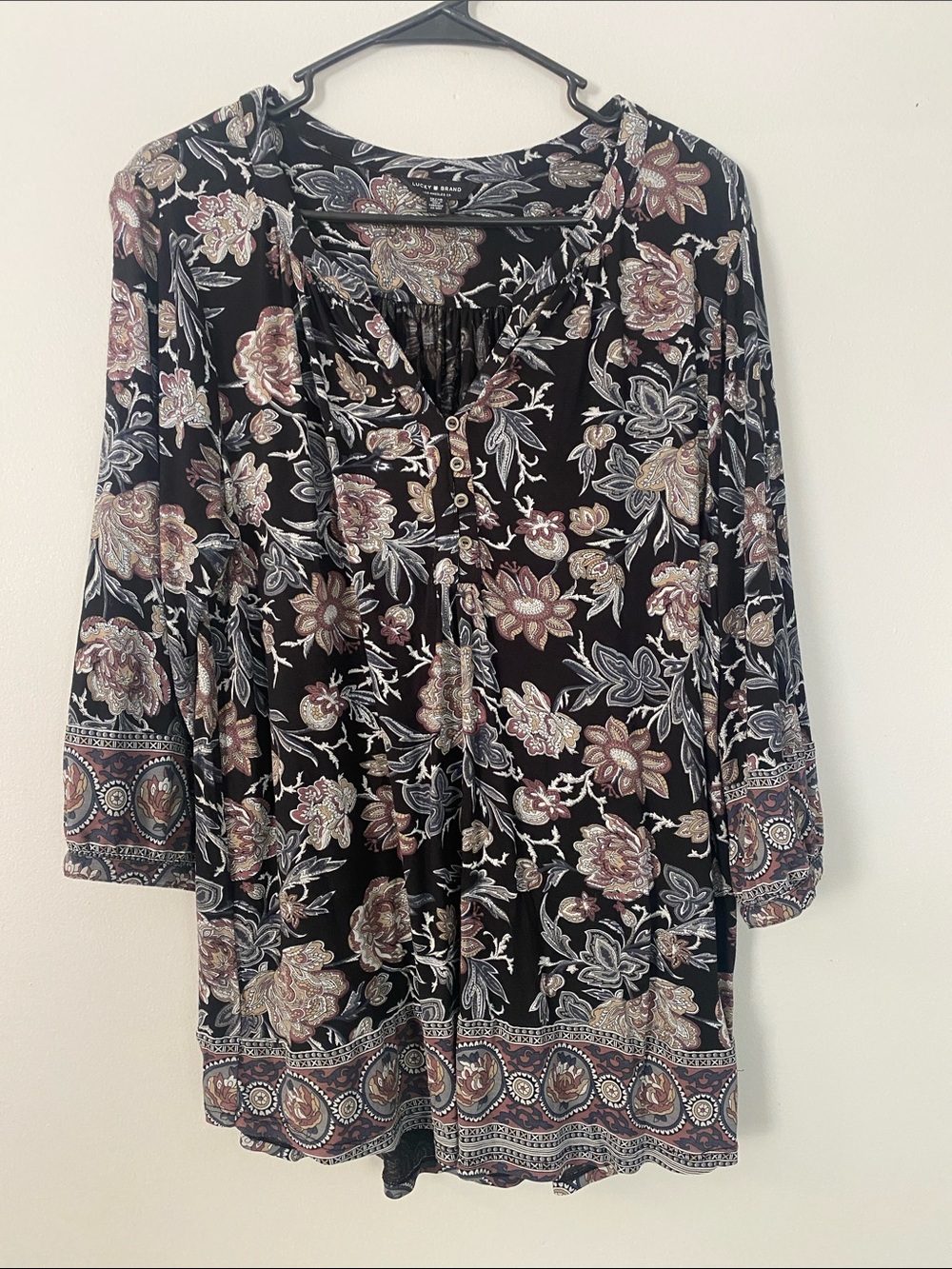 Lucky Brand BRAND NEW Women’s Floral V-Neck Tunic Top